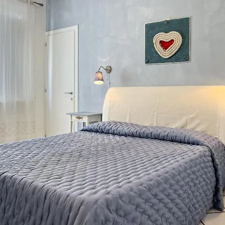 Bed & Breakfast A Casa Di Enrico 3*
